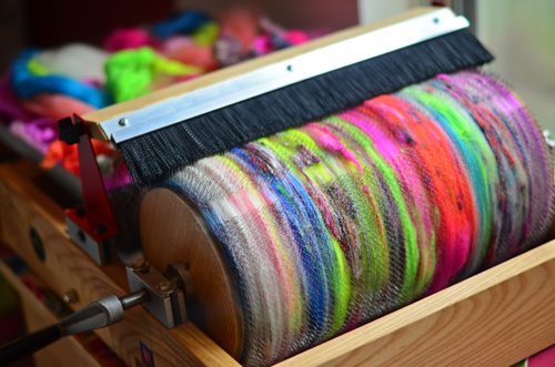 53beed2563c45b15-drumcarderw